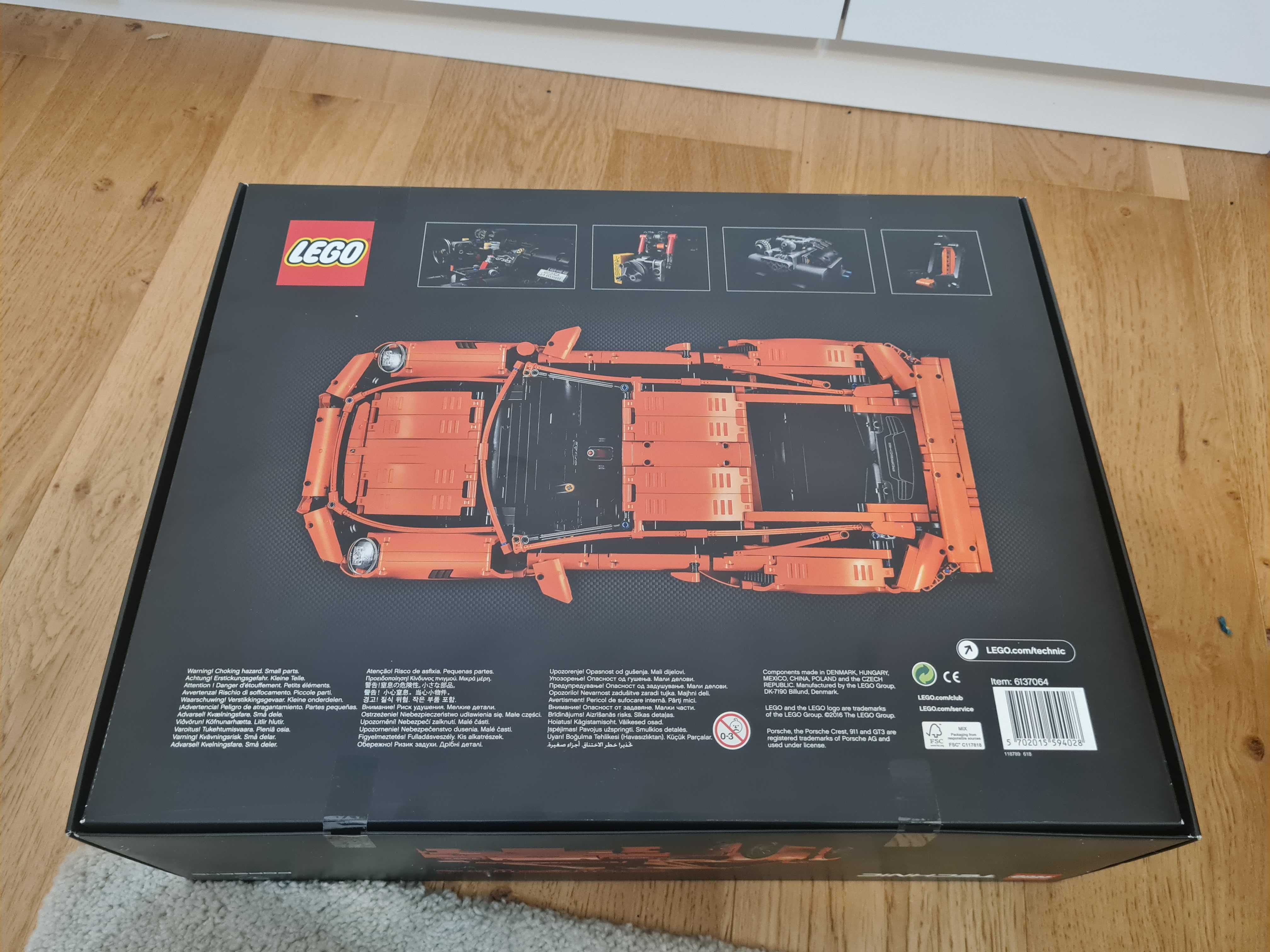 LEGO Technic Porsche 911 GT3 RS 42056