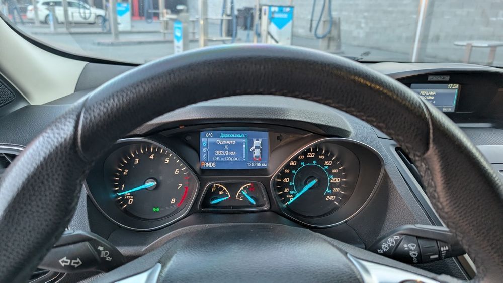 Продам ford escape 2015 2.5 gaz/benz