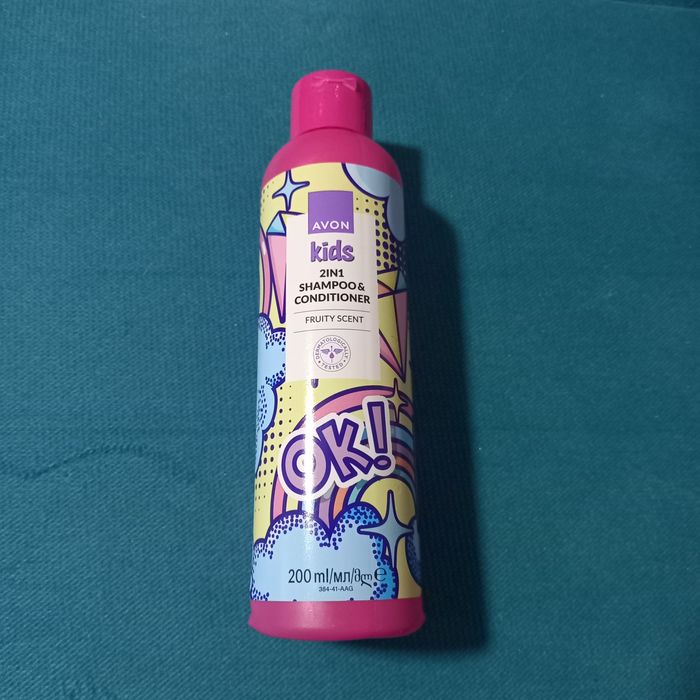 Avon Kids 2in1 fruity scent szampon i odżywka