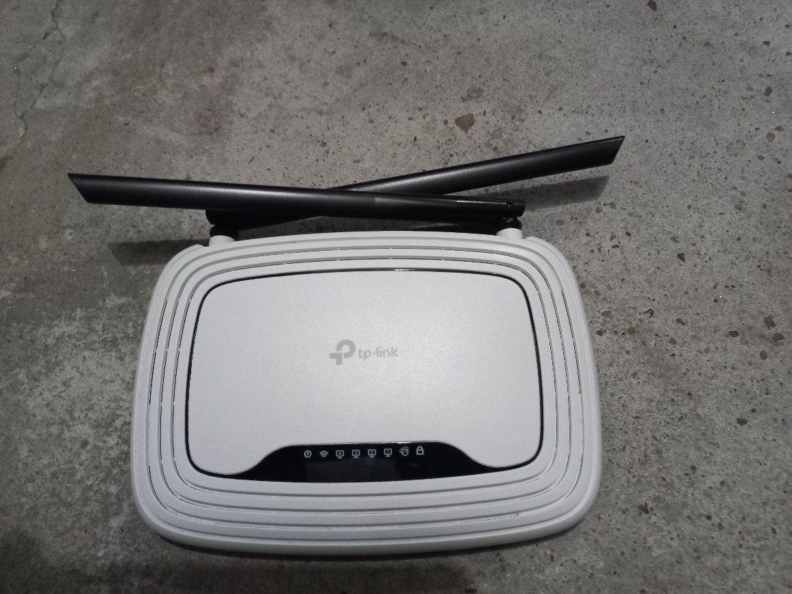 Router TP link w bardzo dobrym stanie