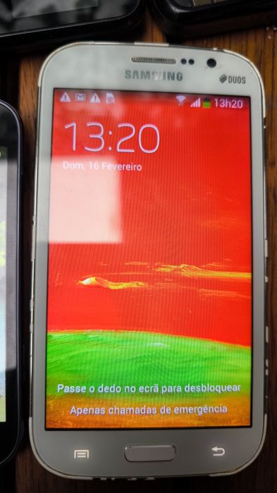 Telemóveis Samsung Nokia todos a funcionar