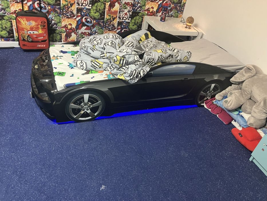 Lozko dzieciece auto z podswietleniem led