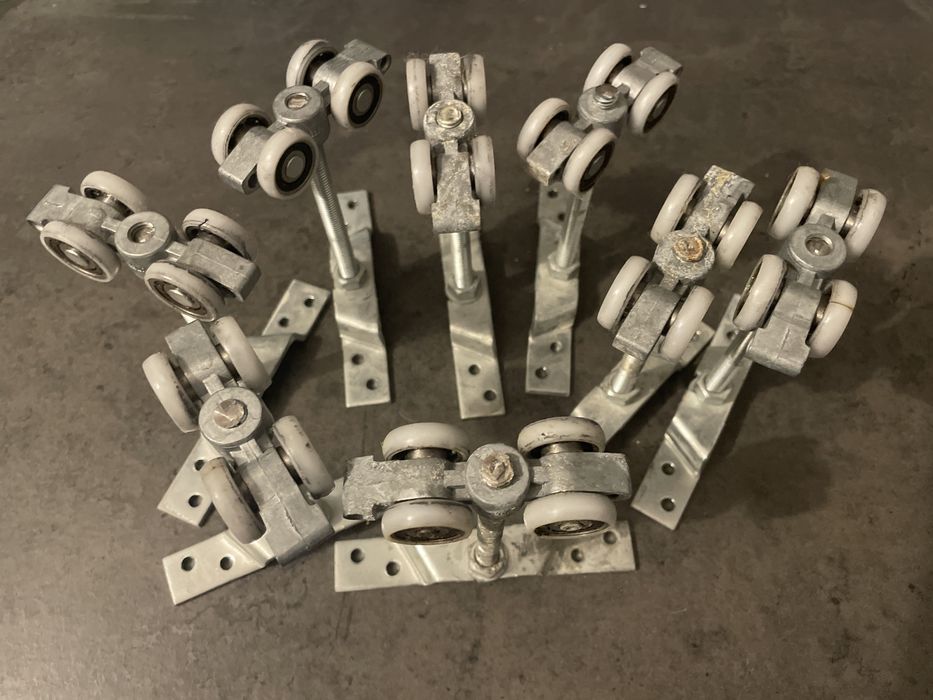 Kółko szynowe na 4 kółkach