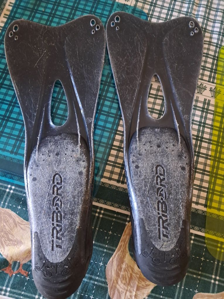 Barbatanas " bicos de pato"