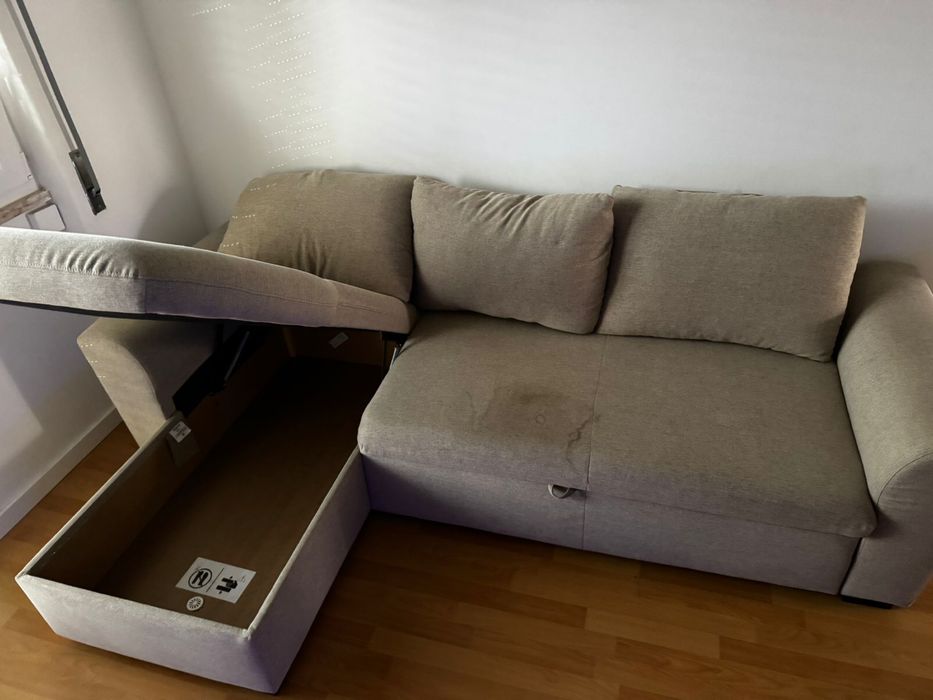 Sofá , mesa de jantar , cadeiras , Racker, tv , comoda