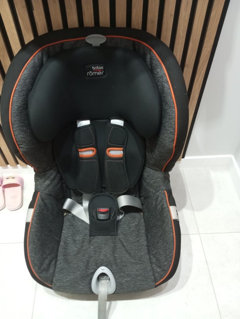 Fotelik britax Romer 9-18 kg