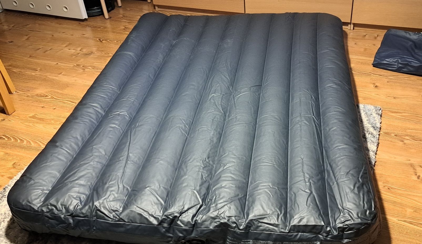 2. Materac dmuchany Intex

Sprzedam materac Intex z dwiema łatkam