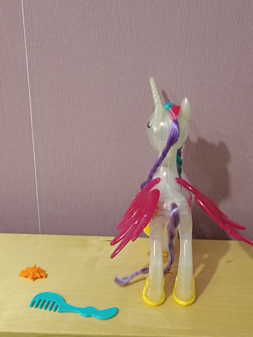 My Little Pony Princess Celestia duża świeci G4 Hasbro figurka MLP