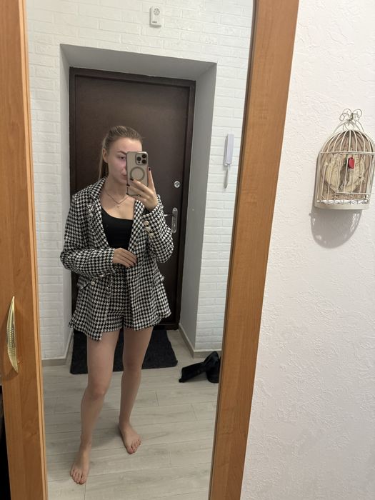 Костюм з шортів та піджака