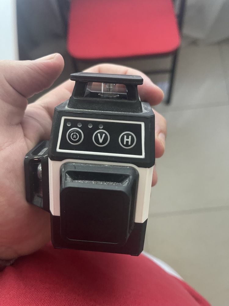 Продам лазерный уровень
