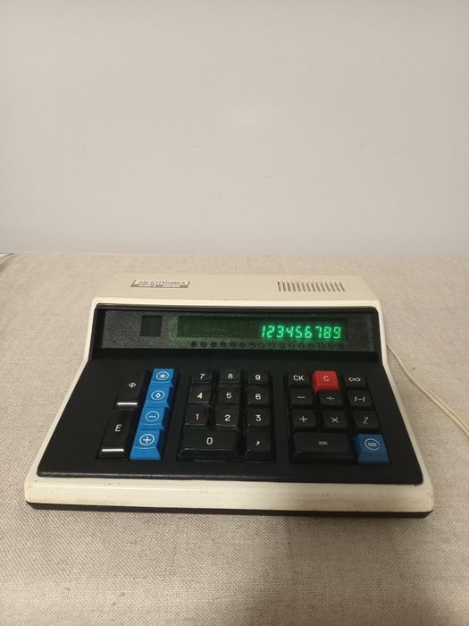 Калькулятор Электроника МК 59