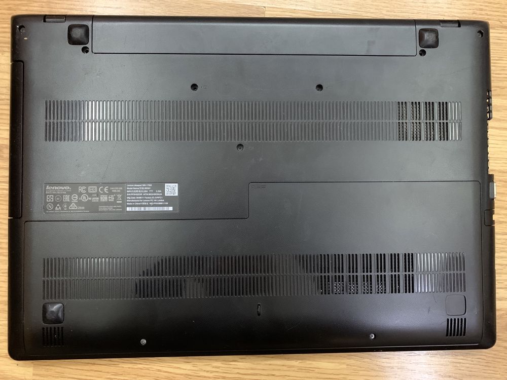 Ноутбук Lenovo ideapad 300-17iSK | 8Gb | Core i7-6500U 2.50GHz