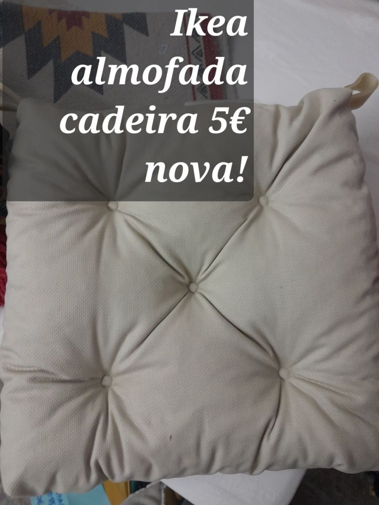 Almofada ikea nova