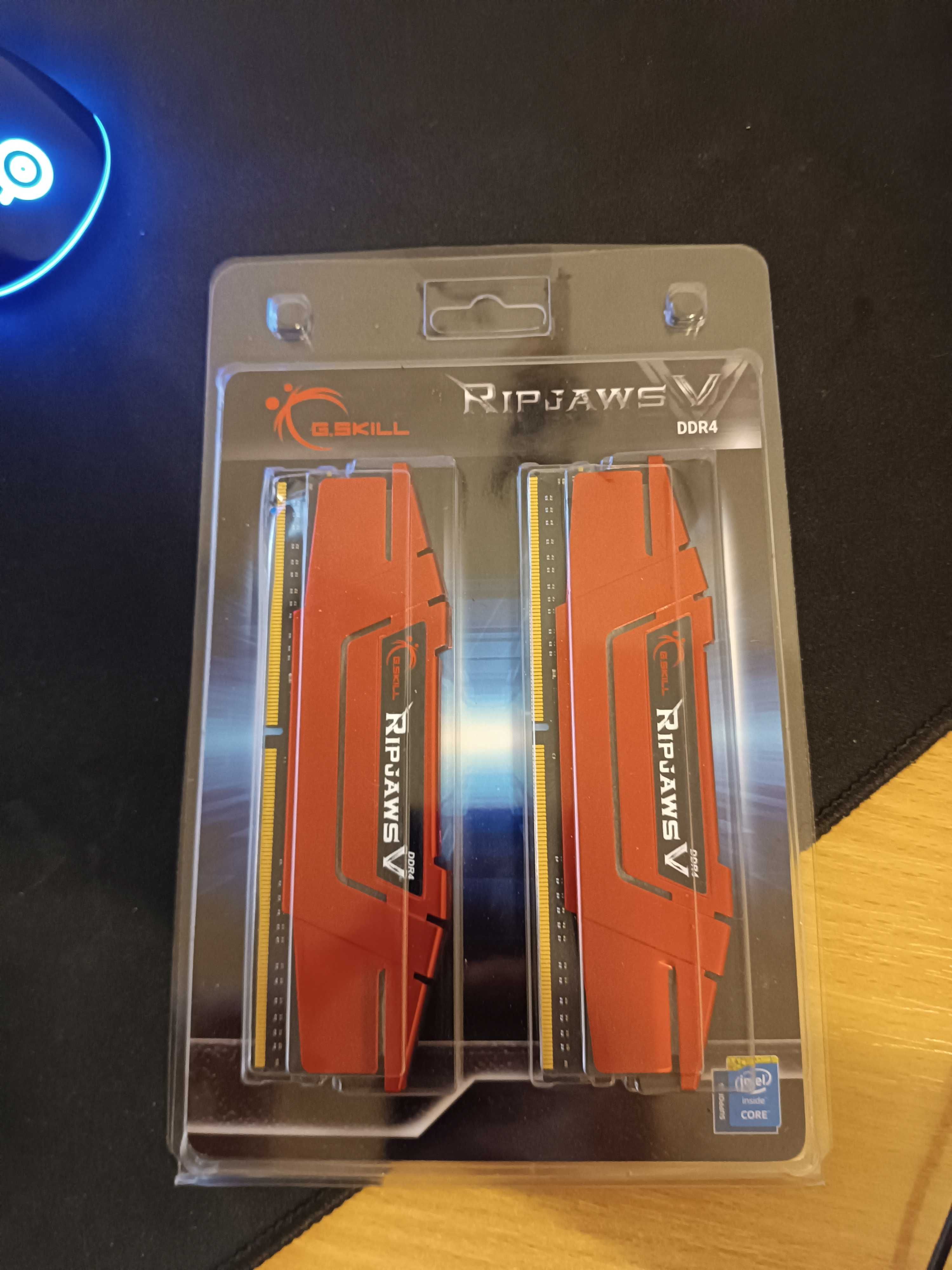 Pamięć RAM ddr4 16 gb 2x8 2133 MHz cl15