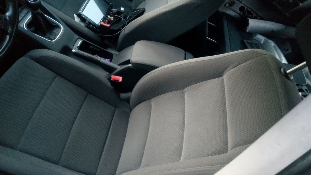 Komplet foteli siedzenia fotele kanapa fotel VW Golf V 5