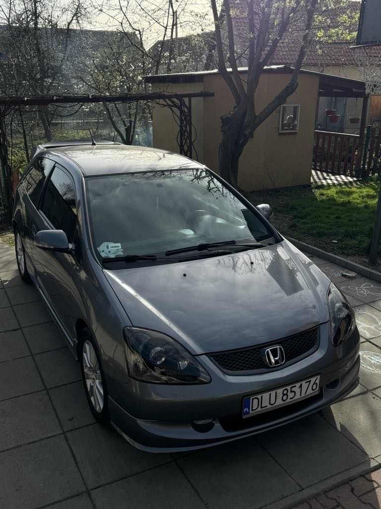 sprzedam Hondę CIVIC 2005 1.4B 90KM