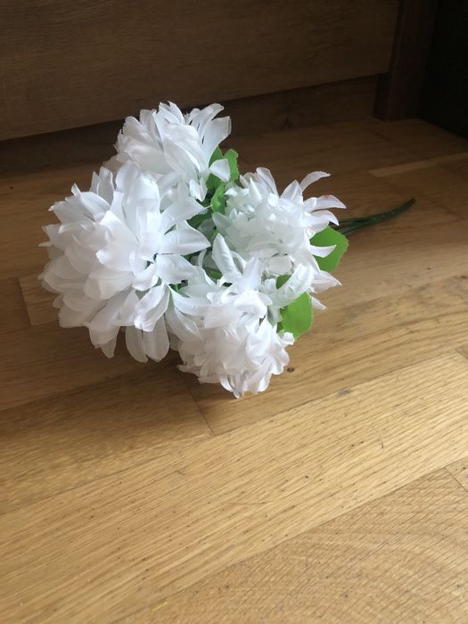 Bukiet sztucznych kwiatów 48tknkw