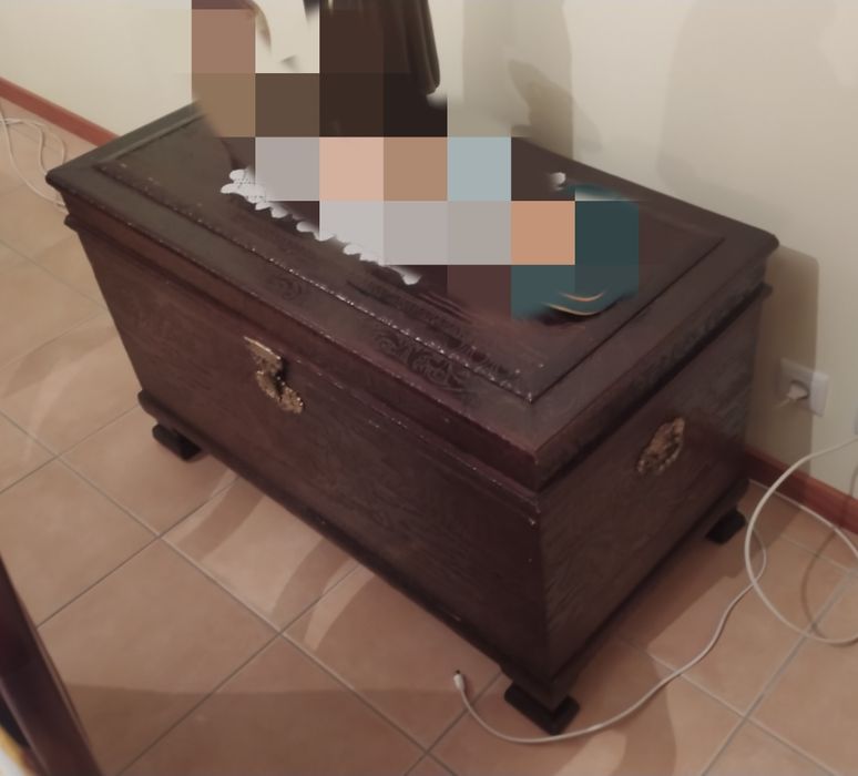 Arca madeira para arrumação