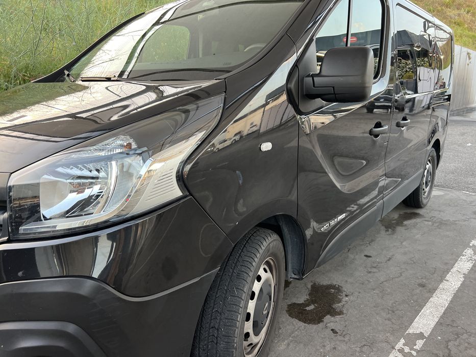 Renault Trafic 9 Lugares