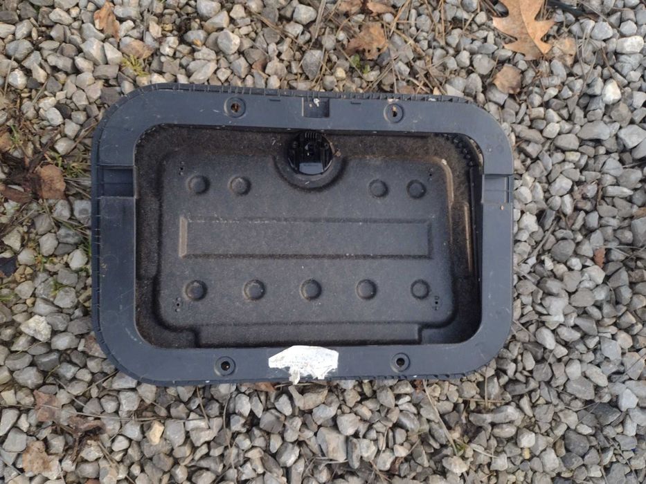 Journey Freemont 11- schowek podłoga tył 7 osób