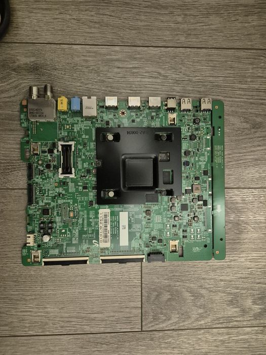 Płyta główna do telewizora SAMSUNG UE50MU6172U