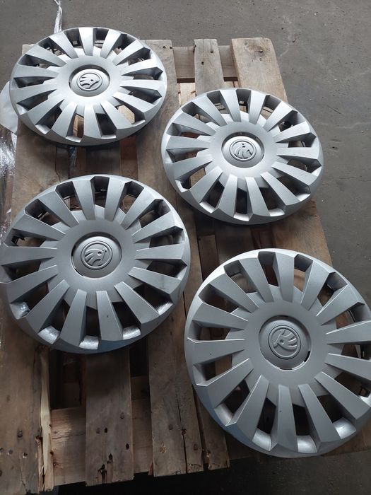 Opony Michelin Alpin 6 z felgami 205/55r16