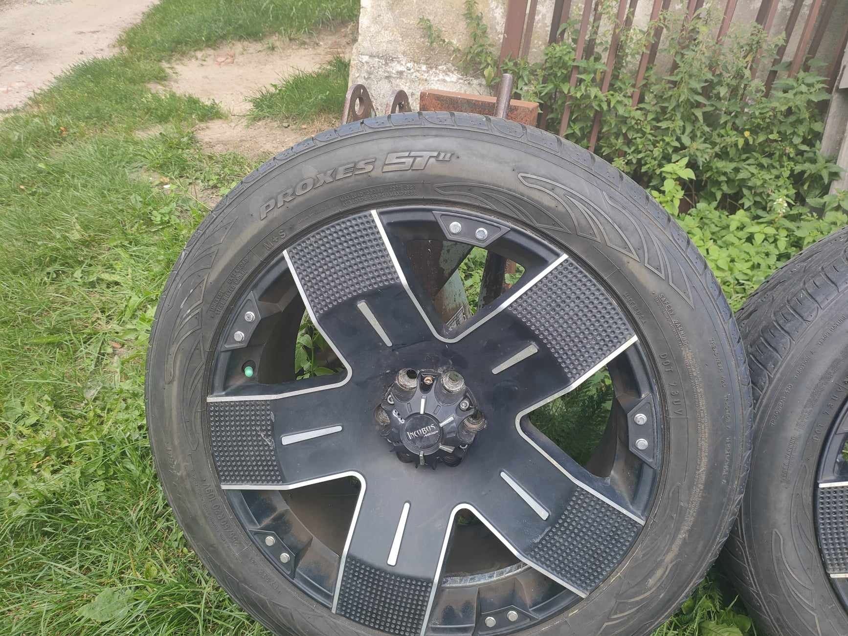 Komplet felg i opon 255/50 R20
