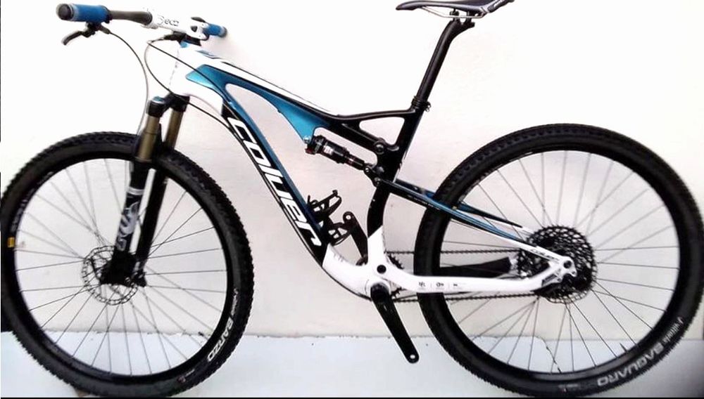 JF-Bikes Bicicletas Coluer Sodium L carbono 12v Fox.