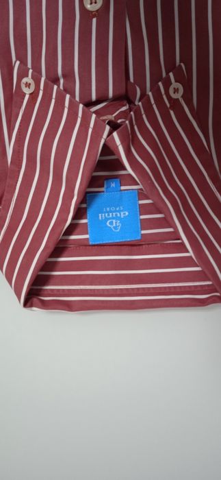 Camisa e homem marca Dunil