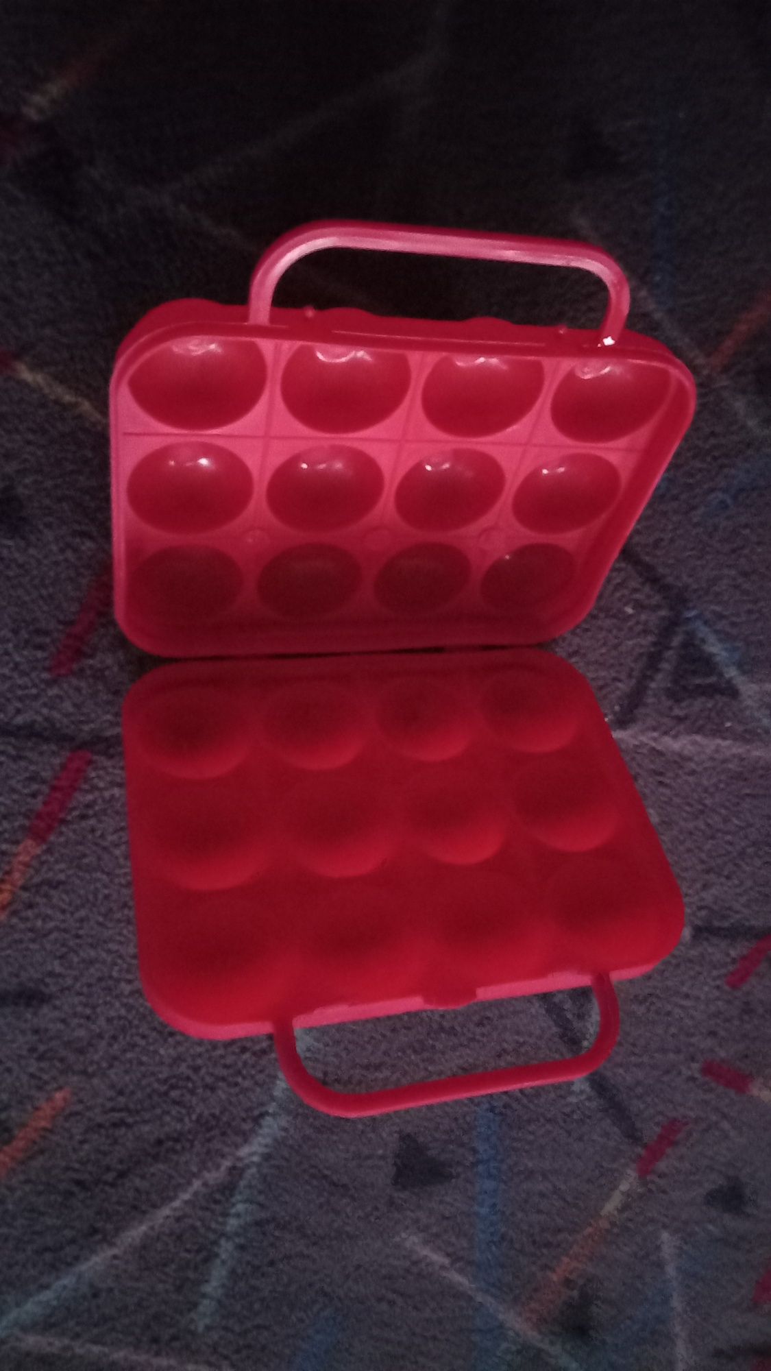 Plastikowy pojemnik na jajka 12szt