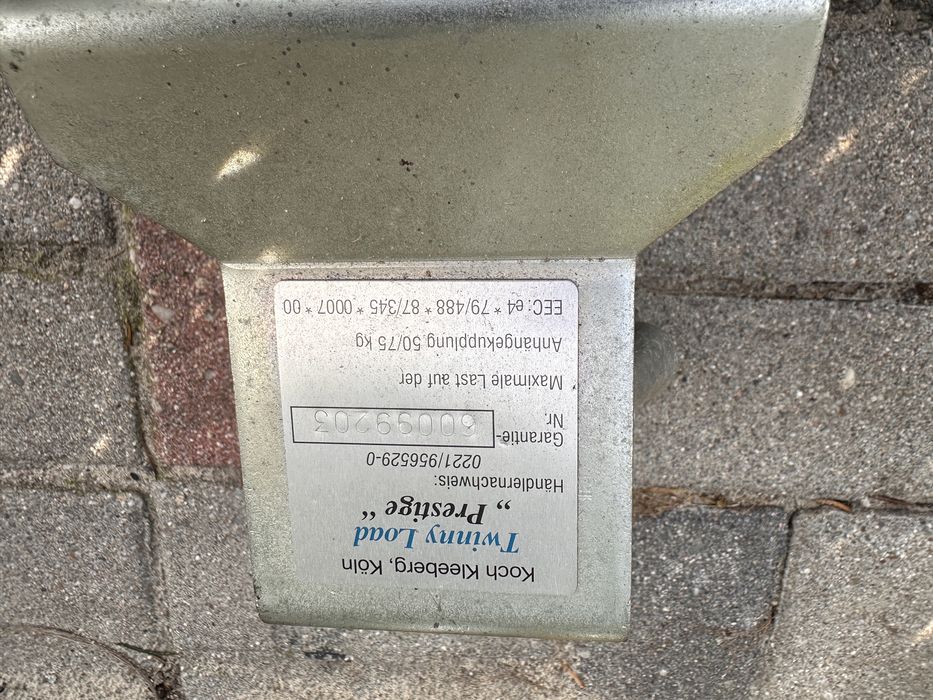 Bagażnik na hak uchylny 2 rowery Twinny load Prestige komplet ideał