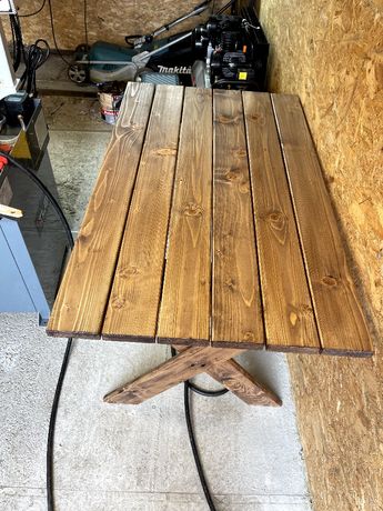Stół ogrodowy drewniany- malowany