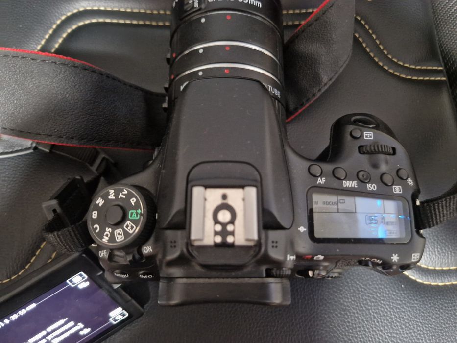 Продам фотоапарат Canon eos 70D + 18-55 KIT Великий комплект