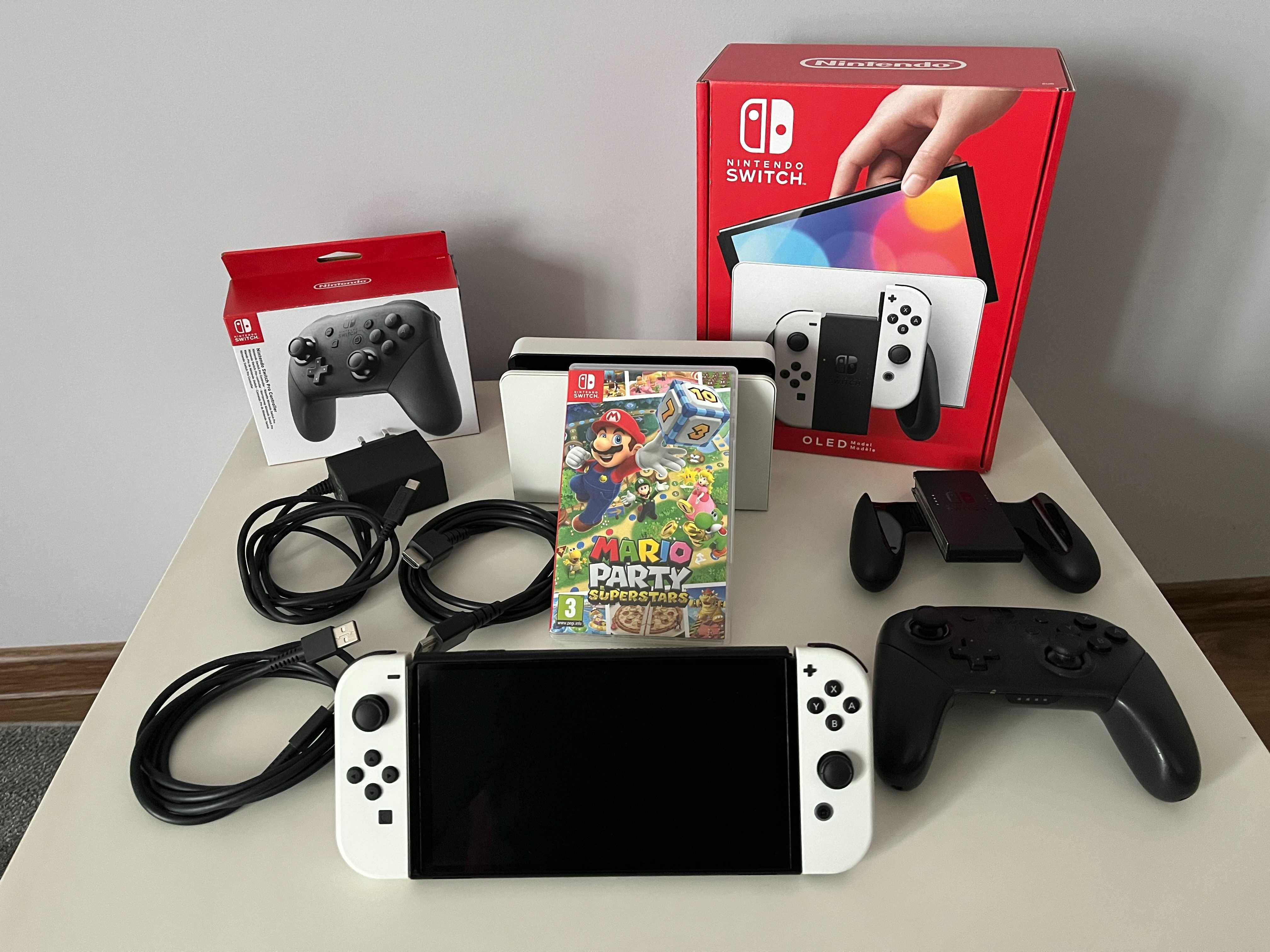 Nintendo Switch OLED + Pro Controller + microSD 512 GB