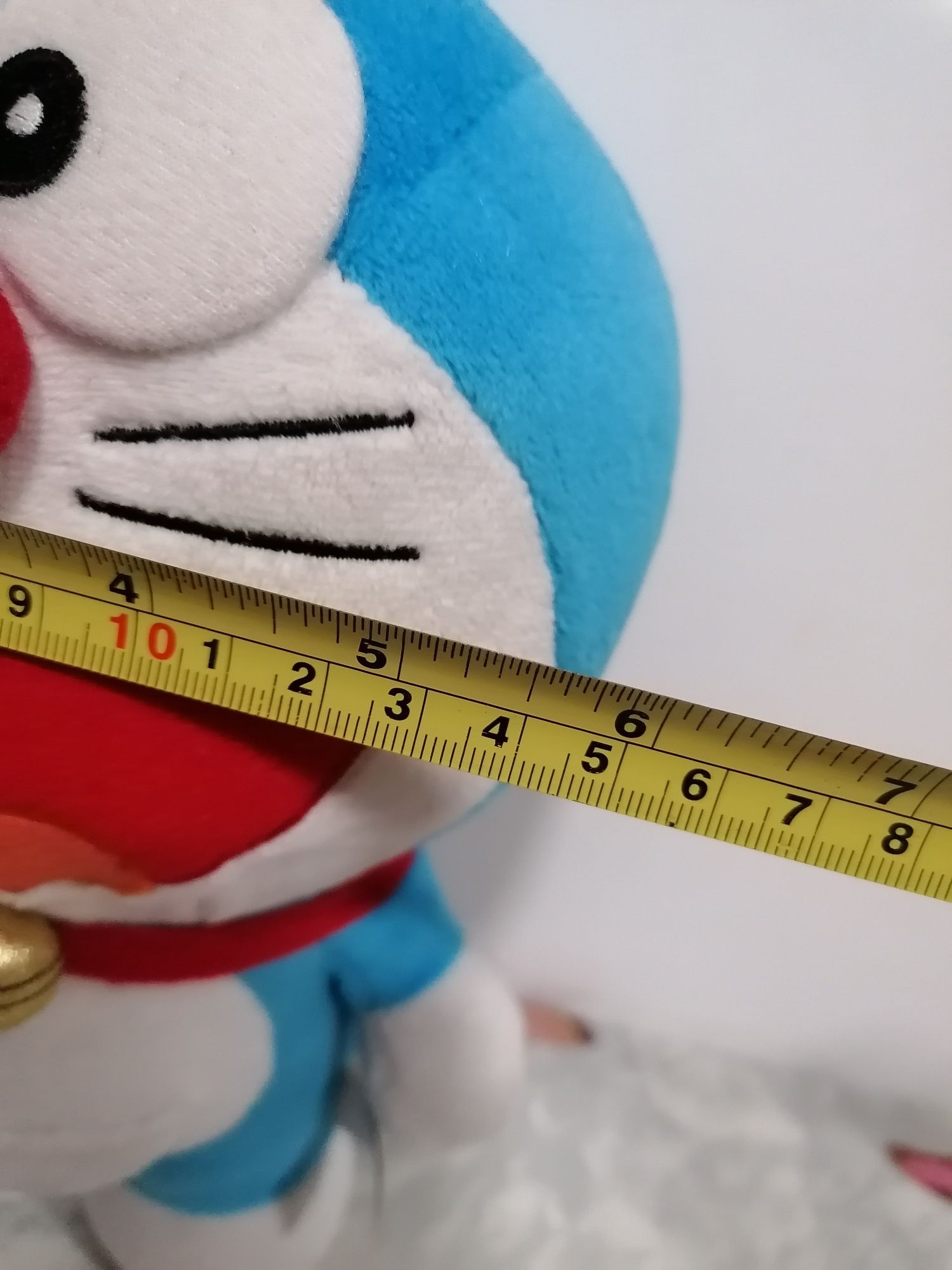 Boneco Doraemon em peluche