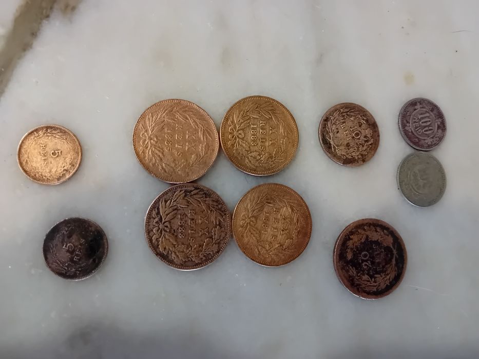 Conjunto de 10 Moedas Antigas Reis