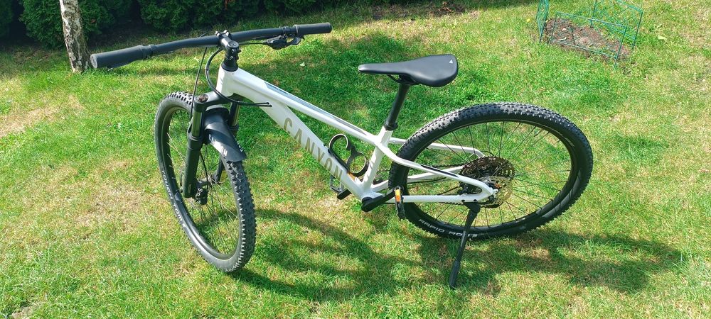 Grand Canyon Young Hero 27.5" + dodatki