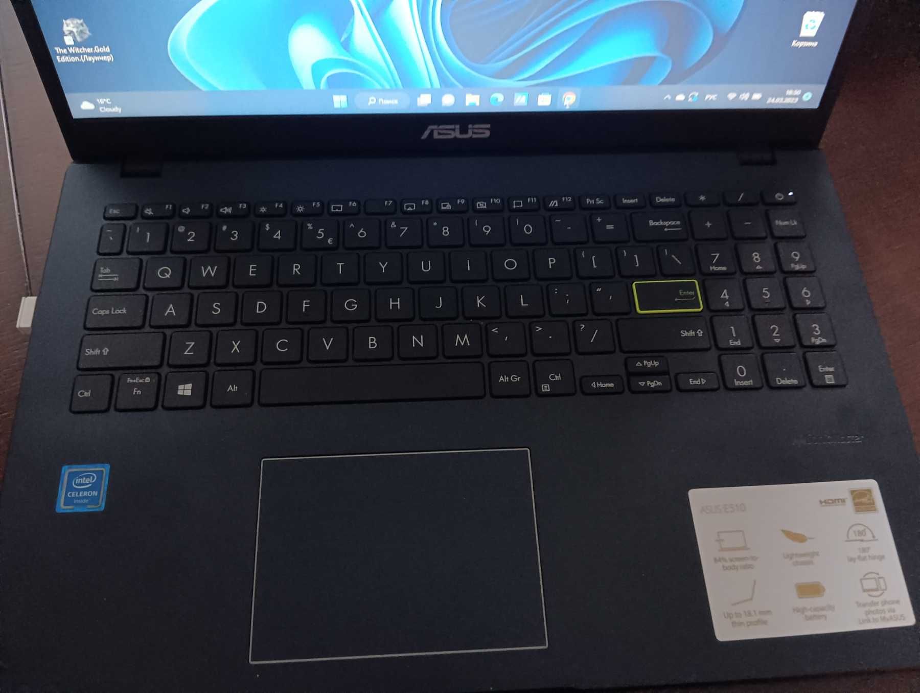 Asus laptop e510MAB_E510MA