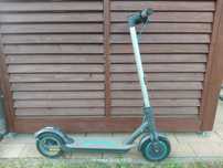 Hulajnoga Motus Scooty 10 Lite 2023