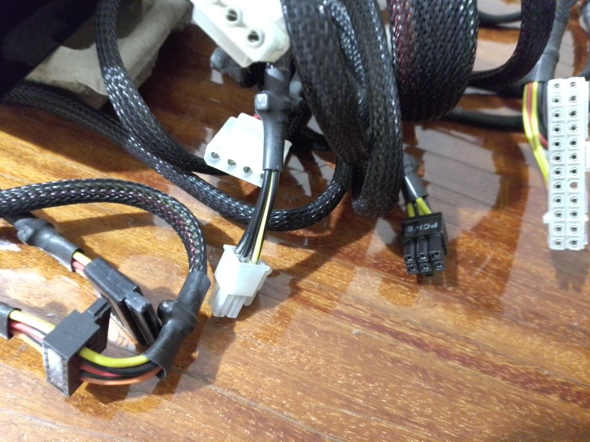 Блок питания Thermaltake TR2 420W