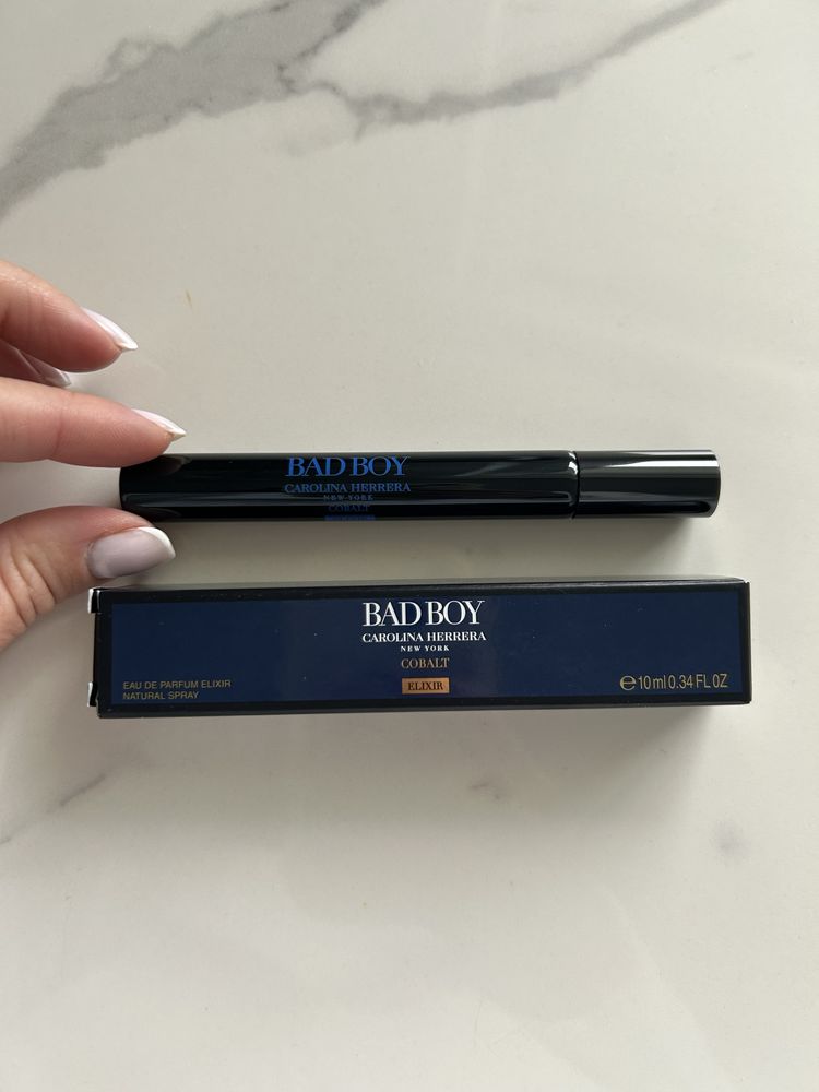 Miniaturka perfum męskich Bad Boy Carolina Herrera Cobalt Elixir 10 ml