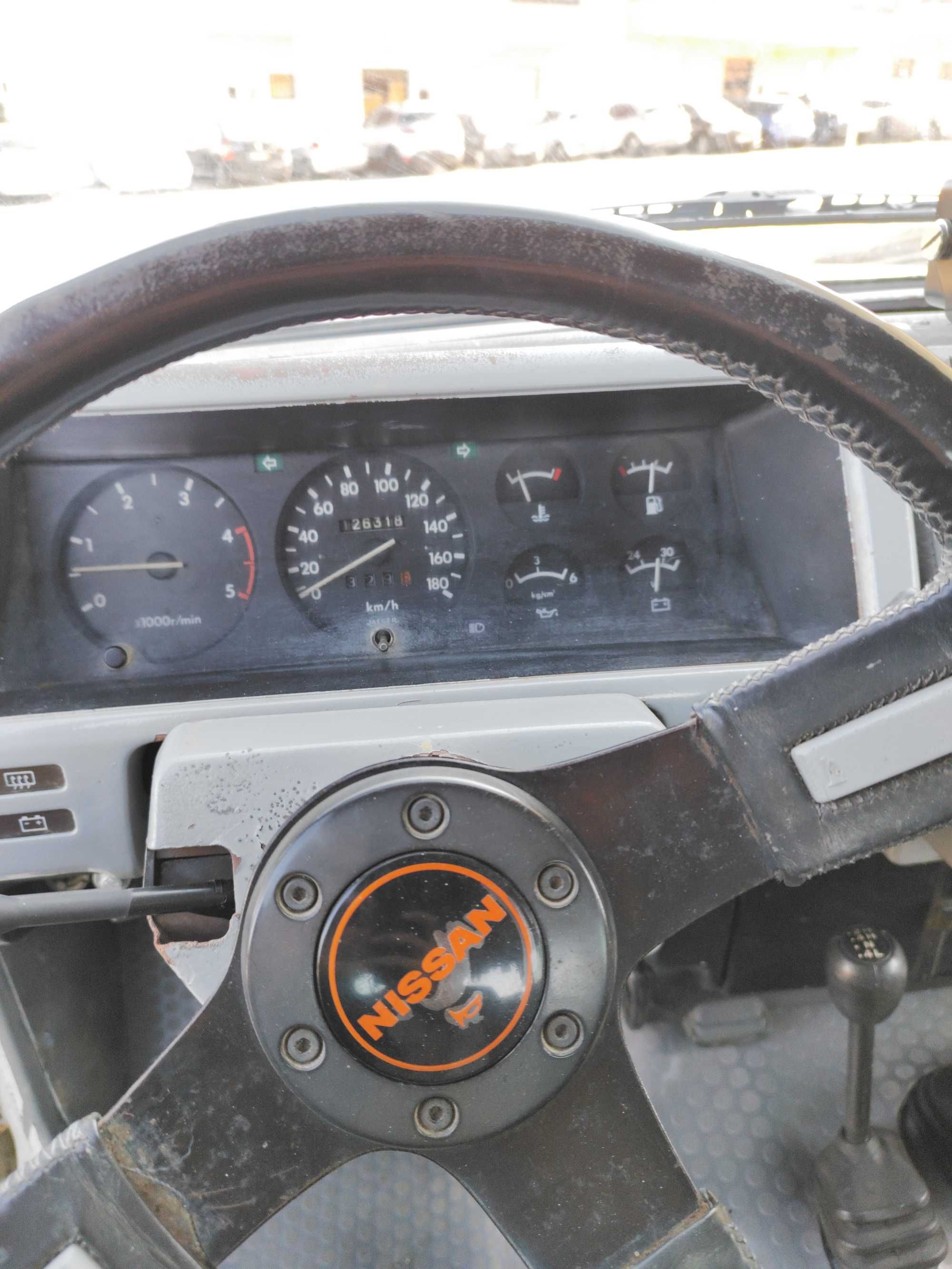 Nissan Patrol. 3.3 Turbo disel tudo averbado