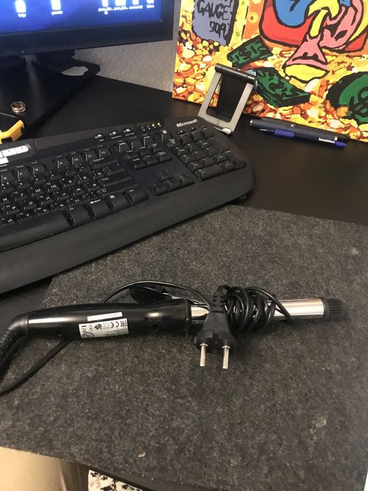 Плойка электрическая maxwell mw 2409 bk