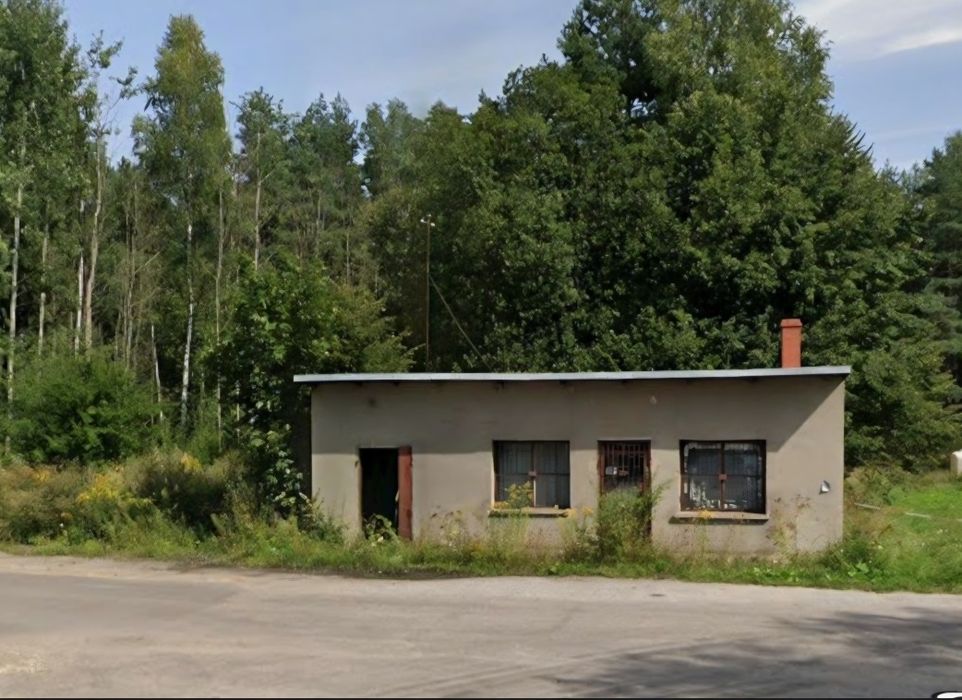 Budynek domek magazynek 62 m² + działka 110 do własnej aranżacji Herby