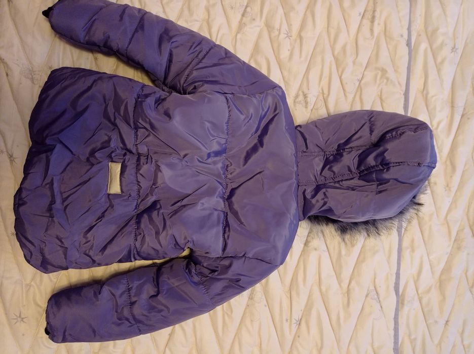 Курточка на девочку