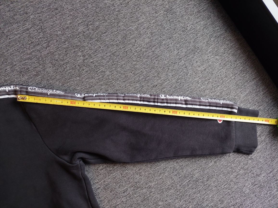 Zestaw Bluza z kapturem Champion + koszulka, rozm.142