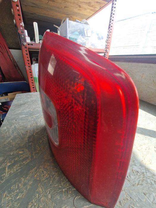 Lampa Prawy Tył Skoda Octavia II Kombi 1Z9.945.112.B