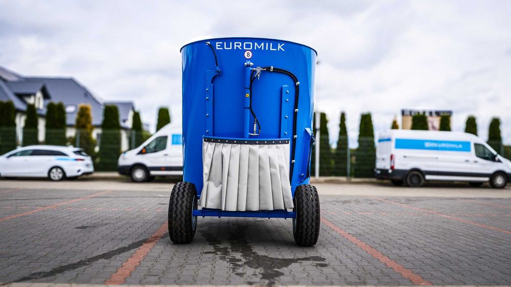 Wóz paszowy EM  RINO FX SLIM 600 (6m3) | Euromilk | Dostępny od ręki