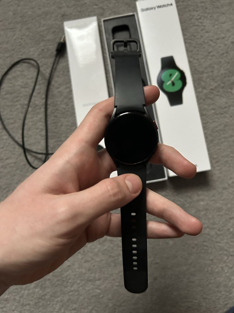 Samsung Galaxy Watch 4