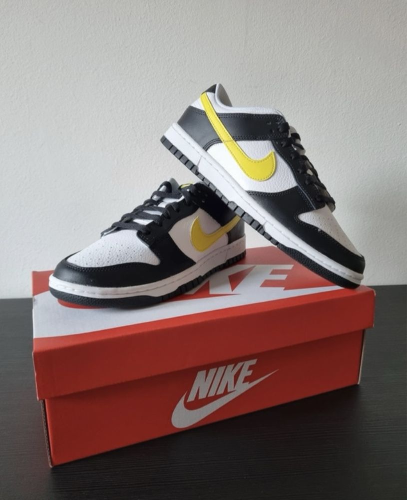 Dunk pretos e amarelo novos